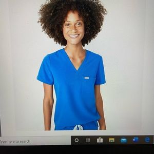 FIGS scrubs NWT